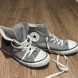Converse high-top Silver Glitter Shoe, size 7